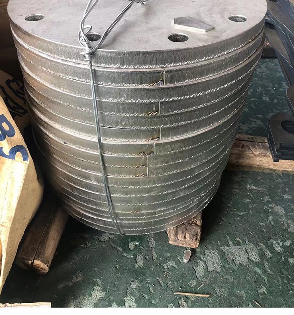 機械設(shè)備件